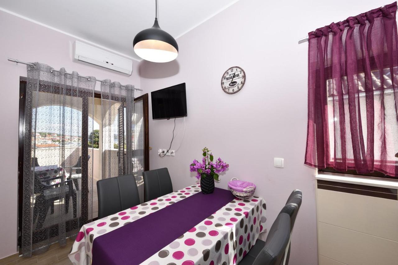 Apartments Lavanda - Free Parking And Grill Jezera Room photo